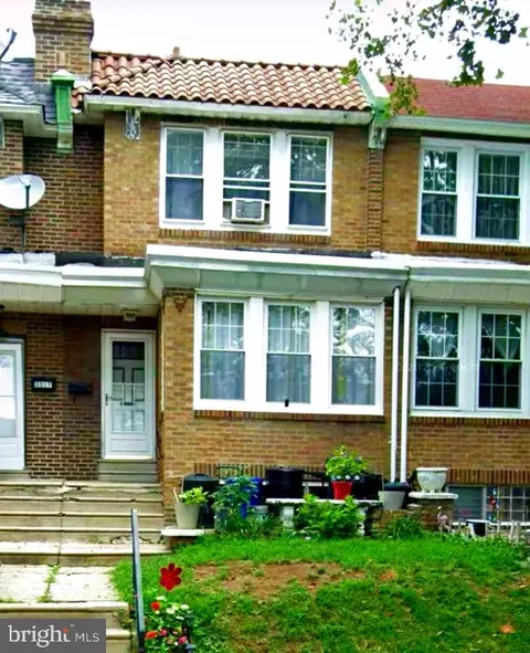 3319 Friendship St, Philadelphia, PA 19149