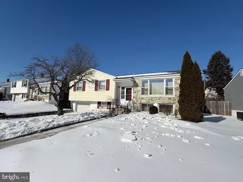 11616 Barlow St, Philadelphia, PA 19116