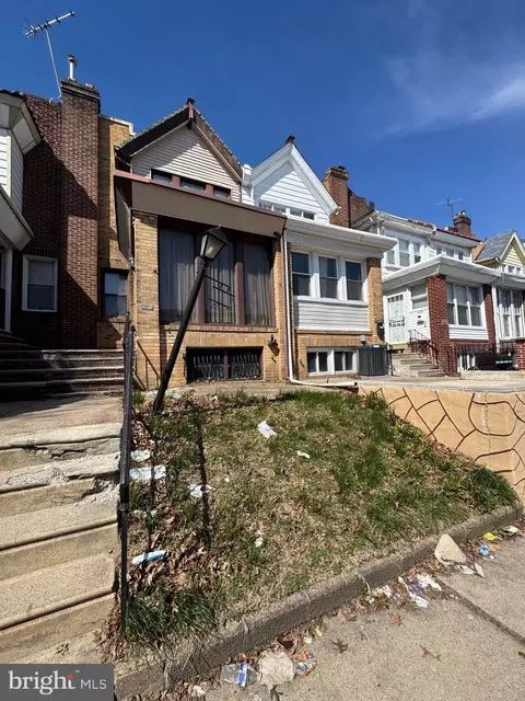 6632 N Gratz St, Philadelphia, PA 19126