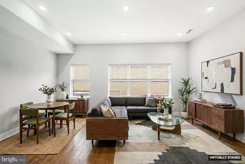 963 Shackamaxon St #4, Philadelphia, PA 19125