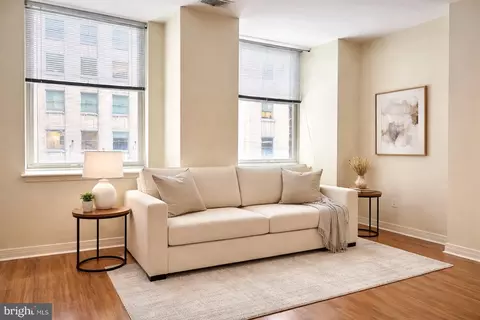 1600 18 Arch St #612, Philadelphia, PA 19103