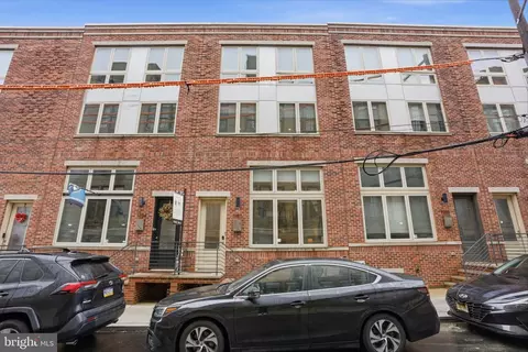1706 Folsom St, Philadelphia, PA 19130