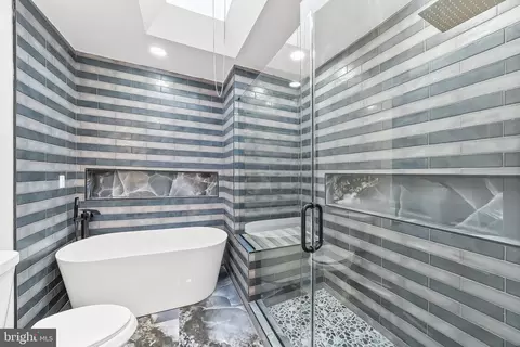 6353 Lebanon Ave, Philadelphia, PA 19151