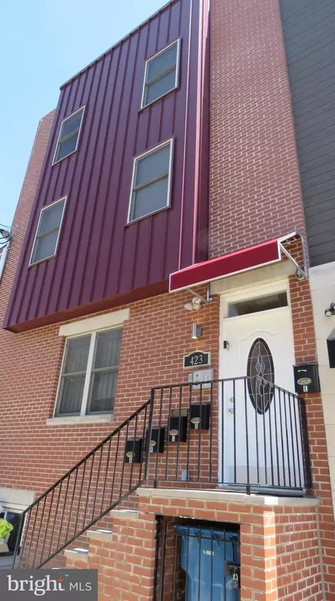 423 N 40th St, Philadelphia, PA 19104