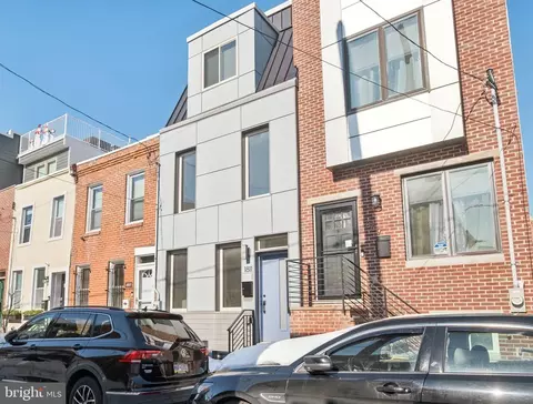 1811 Wilder St, Philadelphia, PA 19146