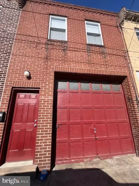 407 Pierce St, Philadelphia, PA 19148