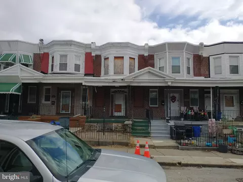 6719 N Smedley St, Philadelphia, PA 19126
