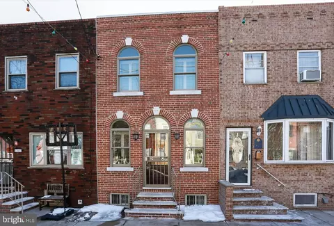 348 Wolf St, Philadelphia, PA 19148