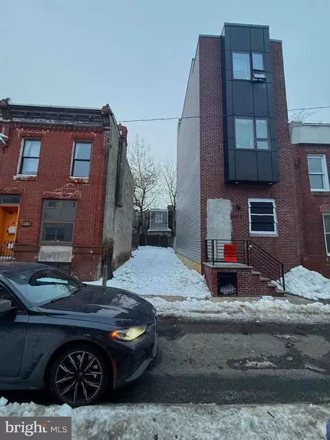 2414 S Marshall St, Philadelphia, PA 19148
