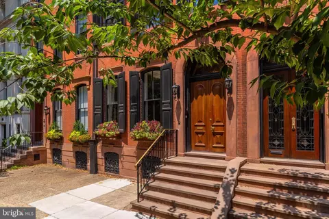 2015 Delancey Pl, Philadelphia, PA 19103
