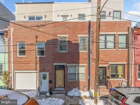 1213 Peters St, Philadelphia, PA 19147