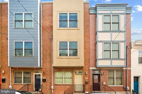 1724 Manton St, Philadelphia, PA 19146