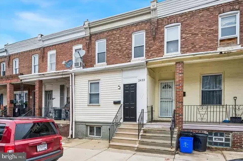 2433 S Millick St, Philadelphia, PA 19142