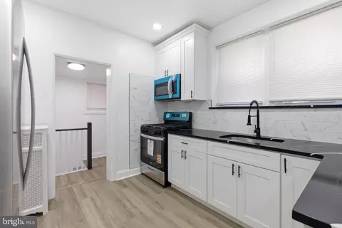 1152 S 53rd St S, Philadelphia, PA 19143