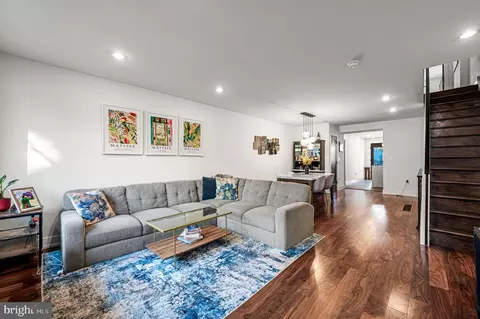1234 Federal St, Philadelphia, PA 19147