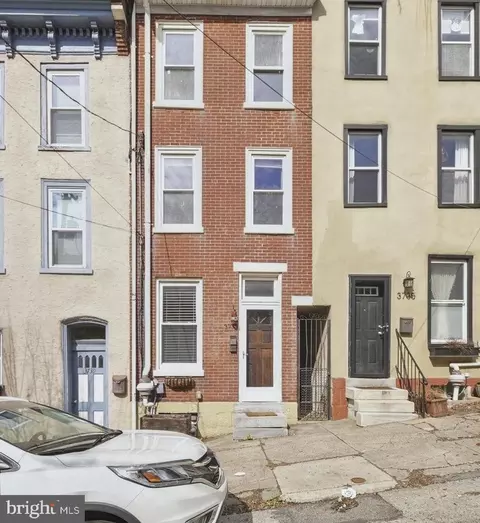3737 Calumet St, Philadelphia, PA 19129
