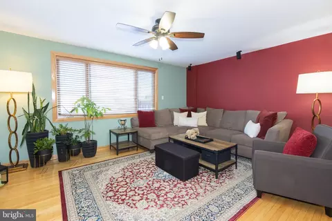 3349 Morning Glory Rd, Philadelphia, PA 19154