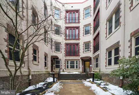 4300 00 Spruce St #B304, Philadelphia, PA 19104