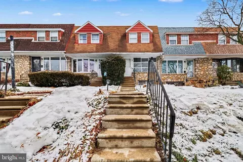 5411 Vicaris St, Philadelphia, PA 19128