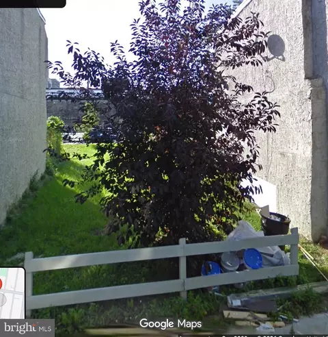 1950 N Darien St, Philadelphia, PA 19122
