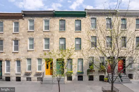 2425 Fairmount Ave, Philadelphia, PA 19130