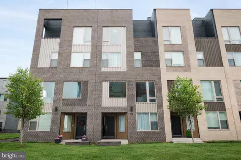 3203 Parkview Walk, Philadelphia, PA 19125