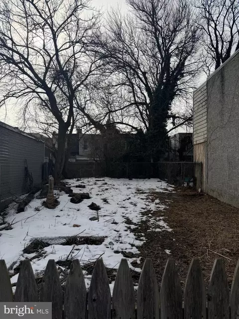 2130 E William St, Philadelphia, PA 19134