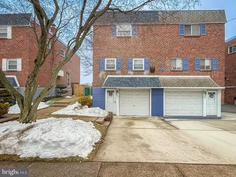 8923 Dewees St, Philadelphia, PA 19152