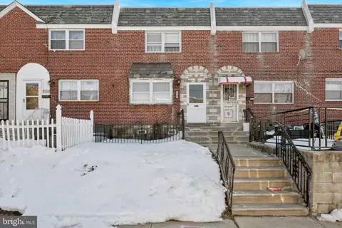 6407 Akron St, Philadelphia, PA 19149