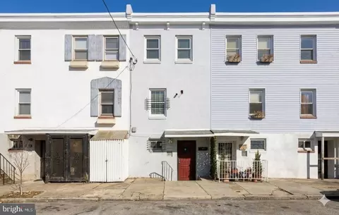 7033 Upland St, Philadelphia, PA 19142