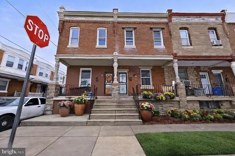 5943 Summer St, Philadelphia, PA 19139