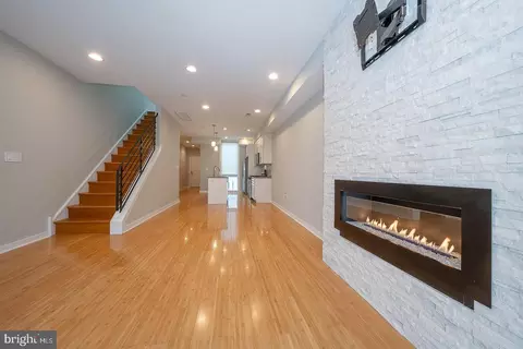 1815 Wylie St #D, Philadelphia, PA 19130