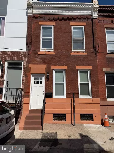 2131 E Monmouth St, Philadelphia, PA 19134
