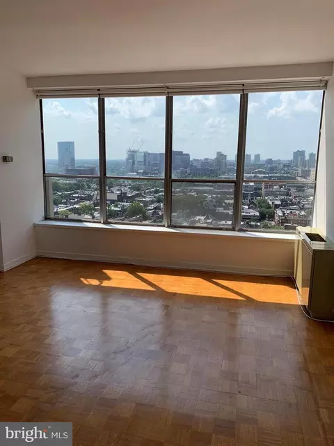 224 W 30 W Rittenhouse Sq #2015B, Philadelphia, PA 19103