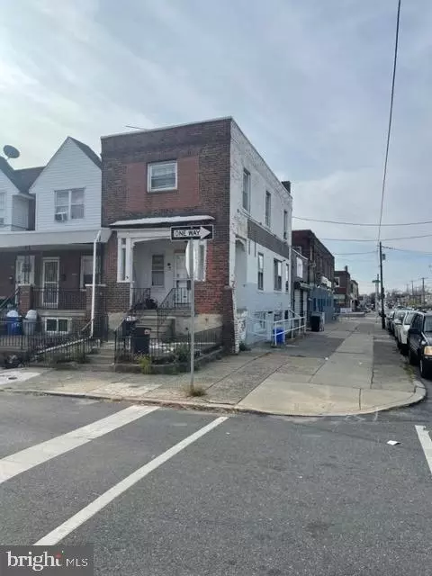 2500 S Hobson St, Philadelphia, PA 19142