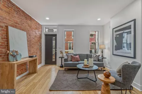 2227 Watkins St, Philadelphia, PA 19145