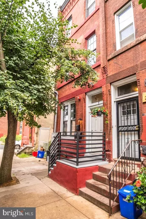 2149 N Uber St, Philadelphia, PA 19121