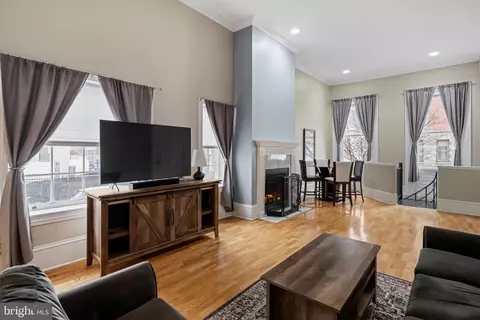 1501 00 Green St #1, Philadelphia, PA 19130