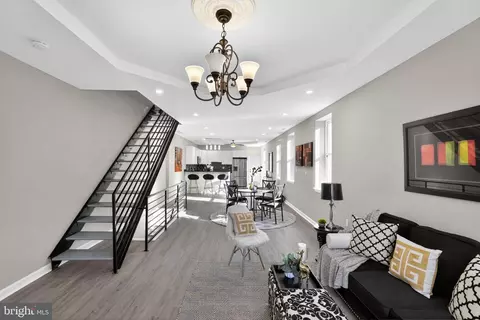 5335 Wakefield St, Philadelphia, PA 19144