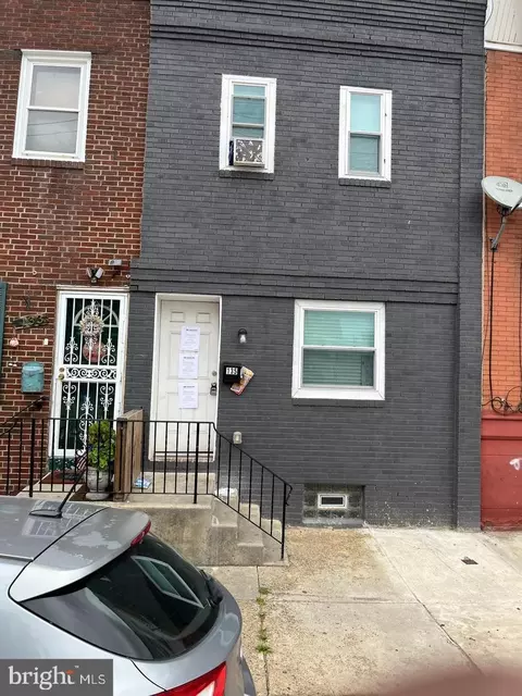 135 E Lippincott St, Philadelphia, PA 19134