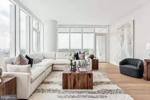 301 S Broad #2202, Philadelphia, PA 19107