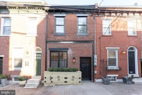 2208 Taggert St, Philadelphia, PA 19125