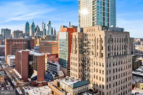 210 W Washington Sq #6SW, Philadelphia, PA 19106