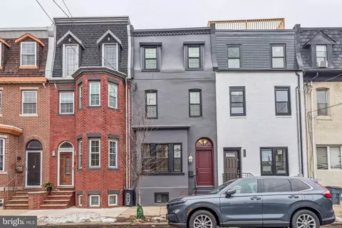 2431 Christian St, Philadelphia, PA 19146