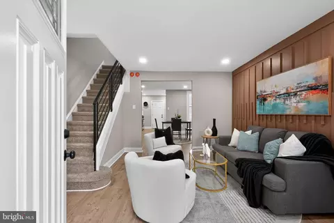 6321 Ditman St, Philadelphia, PA 19135
