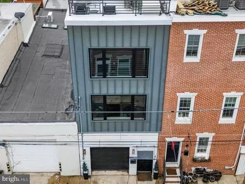 1530 E Hewson St, Philadelphia, PA 19125