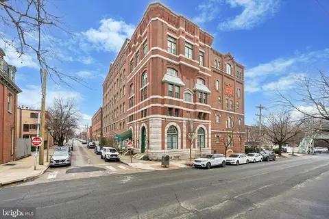 825 N 29th St #4G, Philadelphia, PA 19130