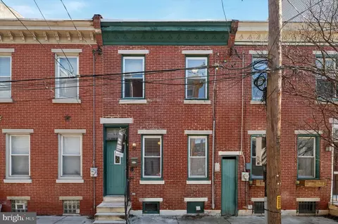 765 S Mole St, Philadelphia, PA 19146