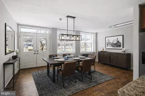 331 N Front St #1, Philadelphia, PA 19106