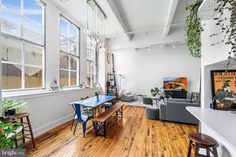1238 Callowhill St #202, Philadelphia, PA 19123